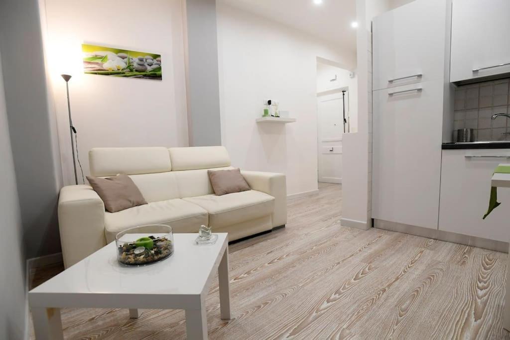 San Vito - Monti Apartment โรม ภายนอก รูปภาพ