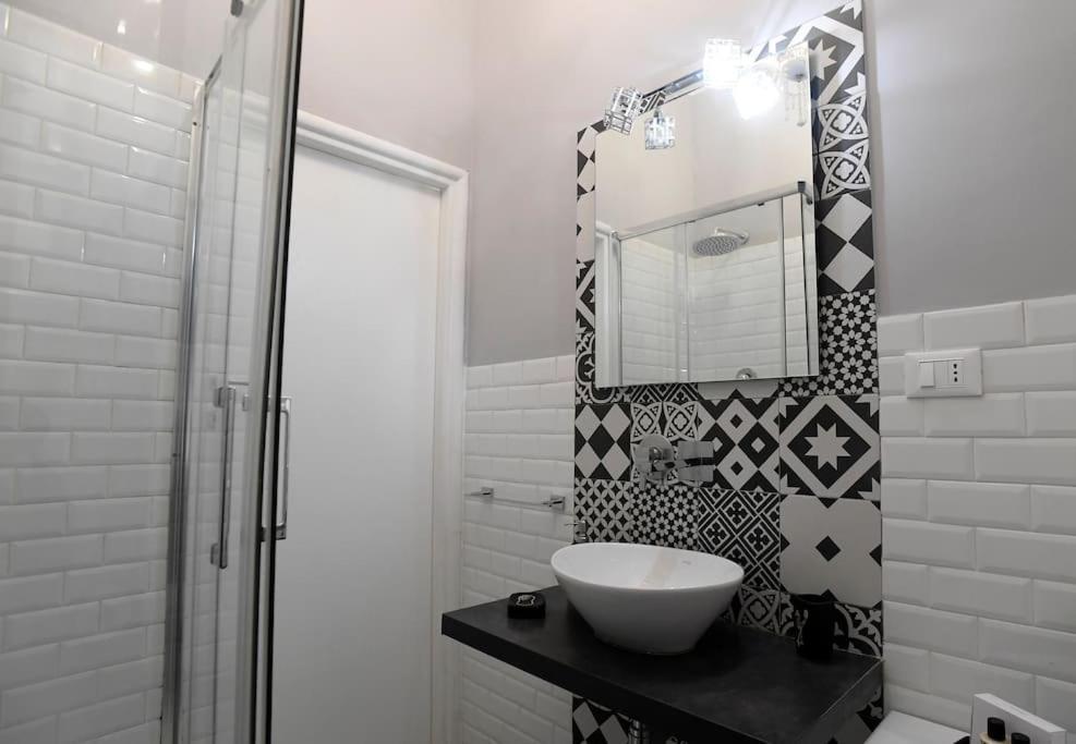 San Vito - Monti Apartment โรม ภายนอก รูปภาพ